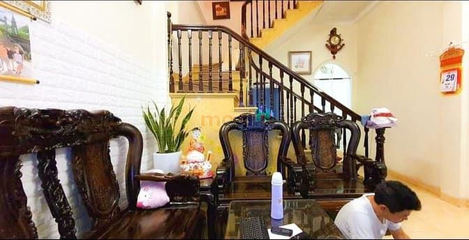 Hình ảnh Chỉ 2.75 có nhà 40m2 sẵn 3 ngủ về ở luôn làng Lụa Vạn Phúc.