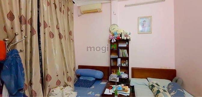Hình ảnh Chỉ 2.75 có nhà 40m2 sẵn 3 ngủ về ở luôn làng Lụa Vạn Phúc.