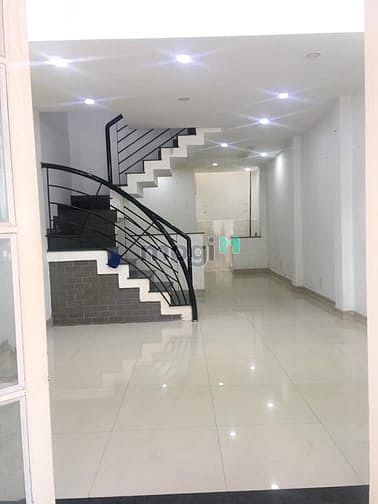 Hình ảnh Bán nhà hẻm 7M thông - Phan Huy Ích -60m2 có thang máy