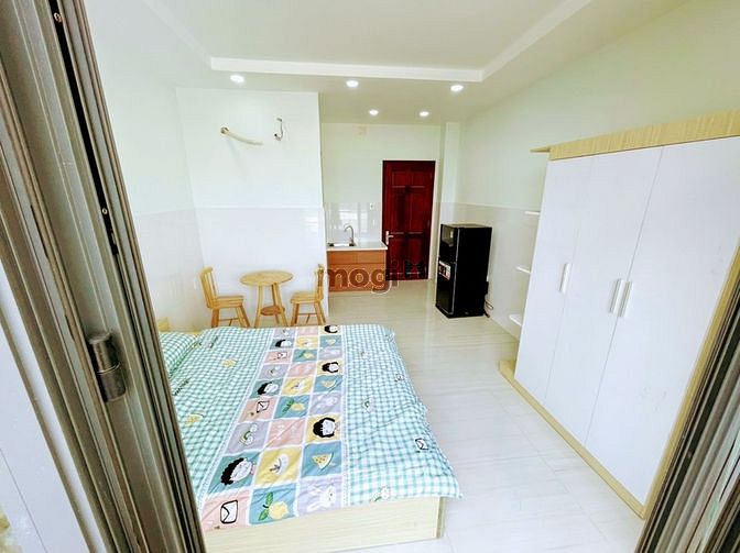 Hình ảnh CH30m2, mới tinh, Đường D1- Nguyễn Gia Trí Bình Thạnh, ban công thoáng