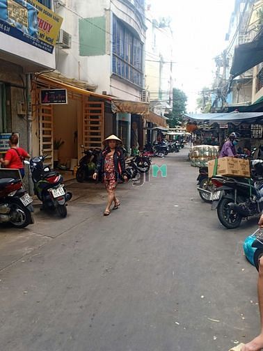 Hình ảnh Cho Thuê Mặt Bằng 42m2 Trong Chợ Phường 10.