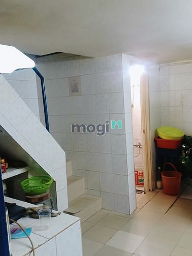 Hình ảnh Cho Thuê Mặt Bằng 42m2 Trong Chợ Phường 10.