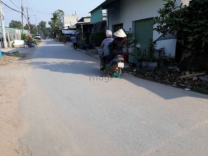 Hình ảnh GIÁ MỀM! sổ sẵn,111m2 full thổ, lộ 6m sát BV Xuyên Á, Tân Phú Trung.