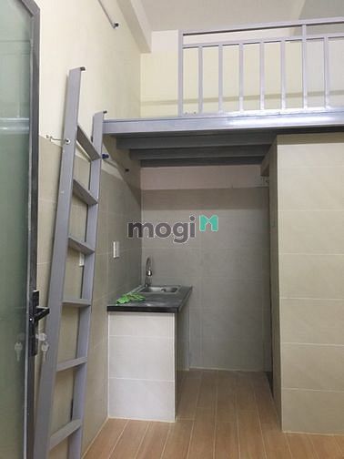 Hình ảnh Cho thuê phòng có gác mới xây 100% đối diện ĐH CN4