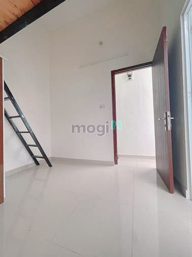 Hình ảnh phòng trọ giá rẻ 3tr5 tân bình mới xây có nội thất