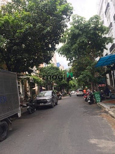 Hình ảnh Bán lô đất nằm kế góc đường Cao Triều Phát và Đặng Đại Độ, Phú Mỹ Hưng