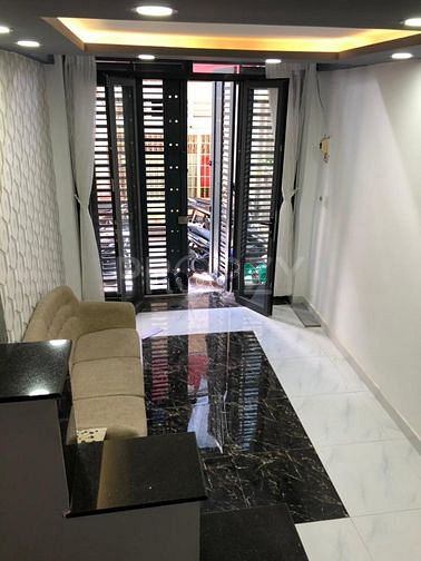Hình ảnh Cho thuê nhà Cao Đạt Q5 Nhà 5 tầng 4pn chỉ 15 triệu