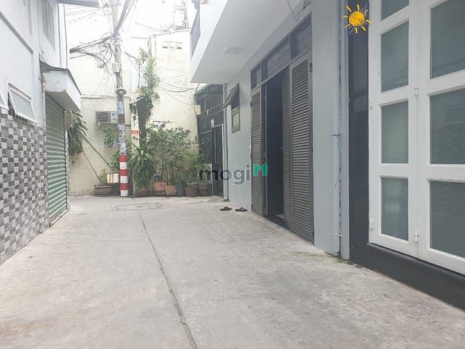 Hình ảnh Nhà mới hẻm đường Cách Mạng Tháng 8, Tân Bình, 5.6x6m, 2 tấm, 4.9 tỷ