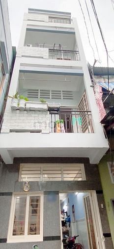 Hình ảnh Bán nhà Bà Hạt , 5 tầng BTCT siêu mới. 26m2 chỉ 6.2 TL.