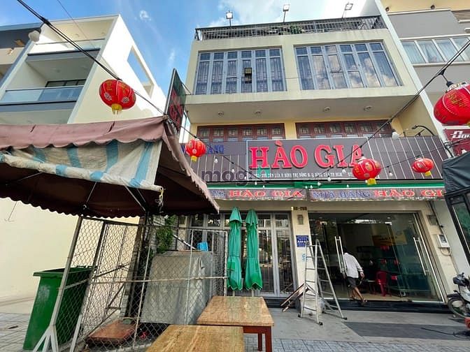Hình ảnh Cho thuê nhà mặt tiền đường Tên Lửa Sử dụng 540m2 ngang 9m