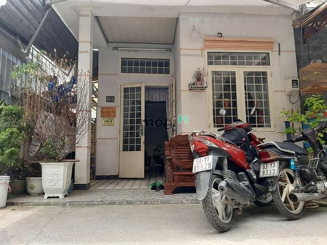 Hình ảnh Cho thuê nhà mặt tiền hẻm 12m HOCMON giá 4tr