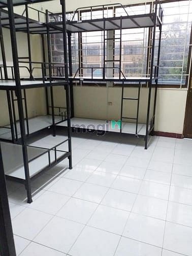 Hình ảnh Cho thuê KTX 750k. Máy lạnh, tủ đồ, Q7