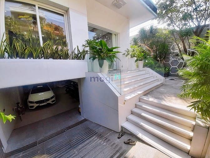 Hình ảnh Cần Bán Biệt Thự MT Đường Số 77 Tân Quy, Quận 7