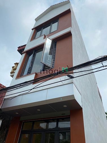 Hình ảnh Bán nhà 3,5 tầng Thạch Bàn, ô tô vào tận nhà