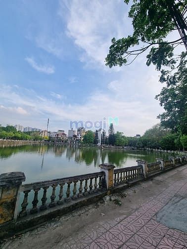 Hình ảnh Nhỉnh 7 Tỷ có 122m2 Đất đẹp Phú Diễn MT 8m Ô tô vào đất