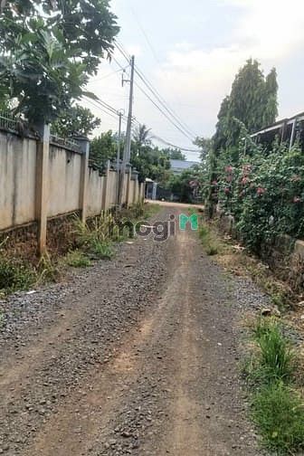 Hình ảnh Bán đất 20x50m, 100m2 thổ cư, Vị trí đẹp ĐQ ĐN