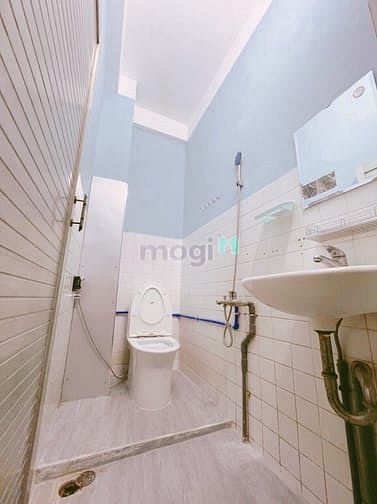 Hình ảnh Cần cho thuê CHDV cao cấp full NT trung tâm Quận 3