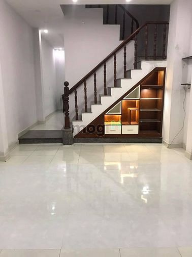 Hình ảnh Cho thuê nhà 1 trệt 2 lầu. 4PN,3WC Quận 9