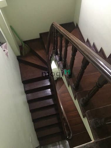 Hình ảnh Bán nhà đẹp Pháo Đài Láng, 40m2, 5 tầng, 4,3 tỷ
