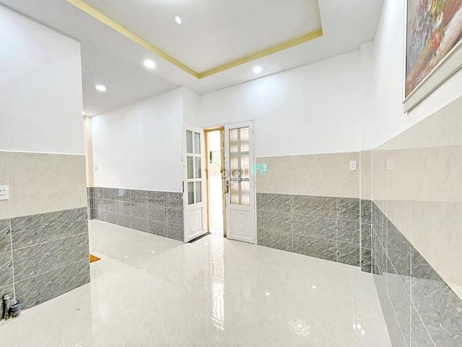 Hình ảnh Nhà đẹp mới hoàn thiện hẻm Trần Văn Khánh Q7