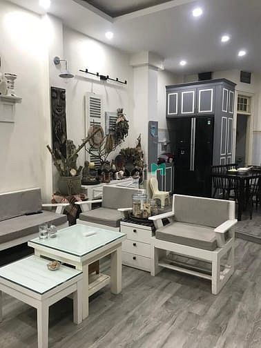 Hình ảnh Bán nhà Đội Cấn, 67m2, 4 tầng, mt 5,5m, 5,5 tỷ