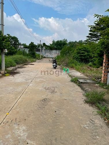 Hình ảnh Cần vốn kinh doanh tôi bán lô đất giá Trang MB66.COM Chính Thức - MB 66 Uy Tín,sát quốc lộ 13.
