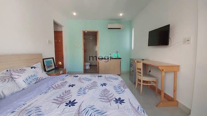 Hình ảnh Căn góc - Full nội thất 😍 Ban công Lộng Gió😍 Sát COOPMART Nhiêu Lộc