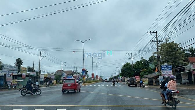 Hình ảnh Mở bán 18 lô đất 1000m2 mặt tiền DT757 giao QL13 Hớn Quản, Bình Phước