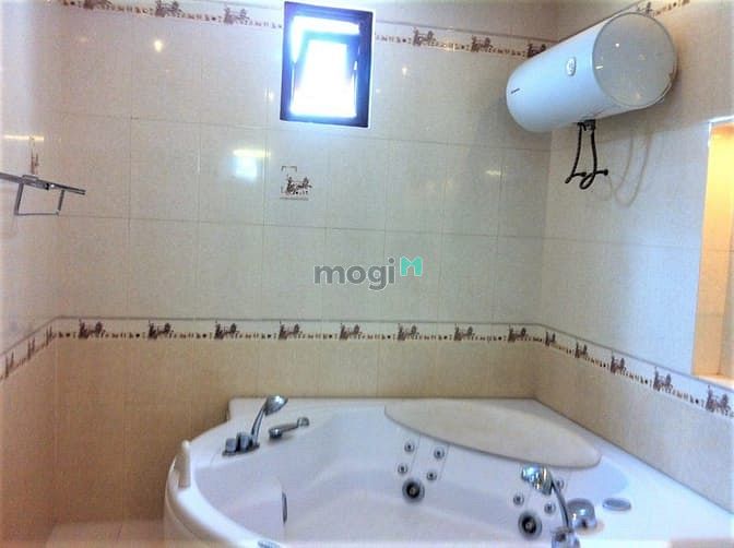 Hình ảnh Cho Thuê Villa Sân Vườn 10x18m - Phong Cách Cổ Điển - Giá 3000$/Tháng