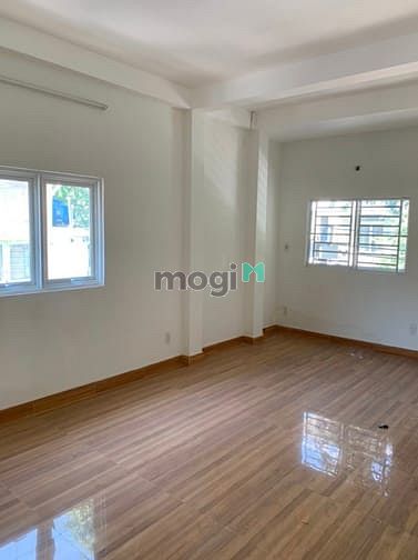 Hình ảnh MT Phan Văn Trị Q5 mới sơn sửa , 4 Tấm 25tr