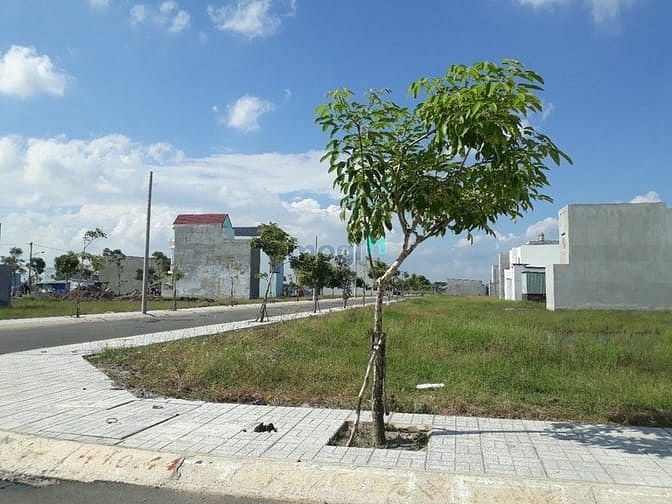 Hình ảnh Bán lô đất đất thổ cư 100% trong khu đô thị Nam Long Bình Dương. 850tr