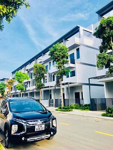 Hình ảnh Nhà Phố Ven Sông Cực Chất Ưu Đãi Cực Chất