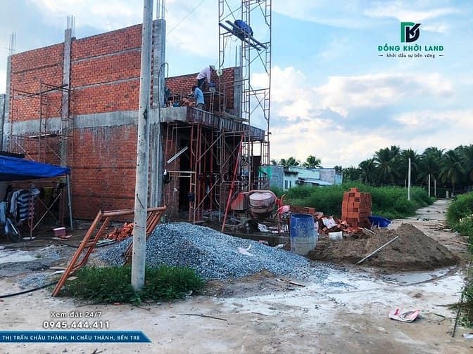 Hình ảnh Đất ngay T.T Châu Thành, Sổ đỏ - Thổ cư . DT 73m2 (ngang 5m).