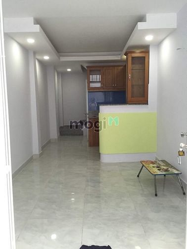 Hình ảnh Phan Văn Trị, Hẻm xe hơi 6m, 70m2, 3 tầng, chỉ 6.4 tỷ