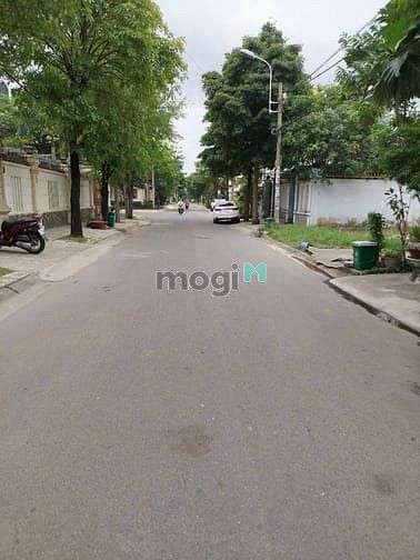 Hình ảnh Biệt thự 400m2 sang chảnh bật nhất bình tân ,tphcm