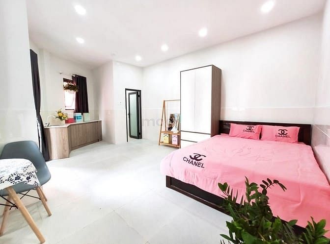 Hình ảnh Căn Hộ full nội thất, giá Siêu Rẻ_Ban Công Riêng cực thoáng_TÂN BÌNH