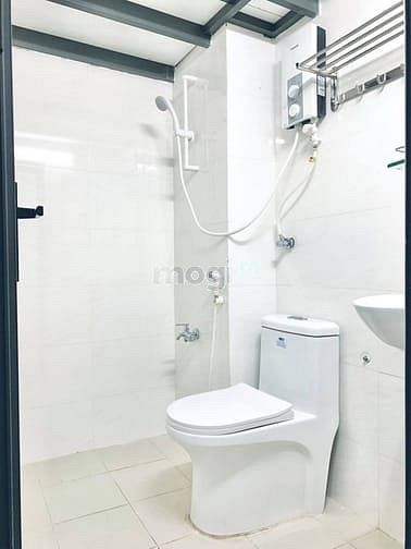 Hình ảnh Phòng như hình 5tr/tháng, phòng mặt tiền
