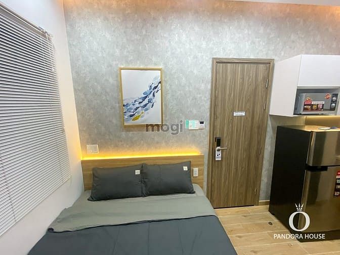 Hình ảnh Căn Hộ ban công full nội thất thiết kế siêu sang trọng - Q.10