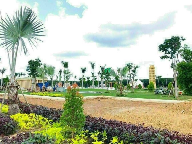 Hình ảnh Đất sát Khu TĐC Lộc An - Bình Sơn sổ sẵn, thổ cư 100%, bao sang tên