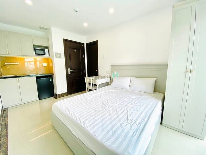 Hình ảnh Mb6623 nạp rút nhanh chóng ban công 30m2 Phan Đăng Lưu ngay ngã 4 Phú Nhuận