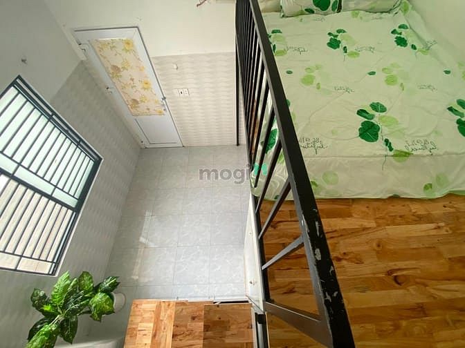 Hình ảnh 🍁🍁Phòng Gác Lửng 3’ Đi Đại Học Bách Khoa, Giờ Giấc Tự Do🍁🍁