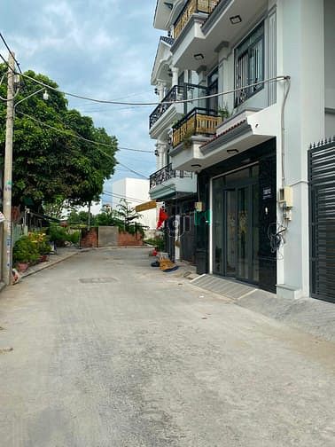 Hình ảnh Bóc tem CHDV mới xây - nội thất cực xịn