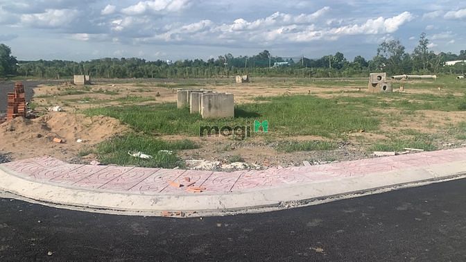 Hình ảnh Đất nền có Sổ hồng Sang tên ngay