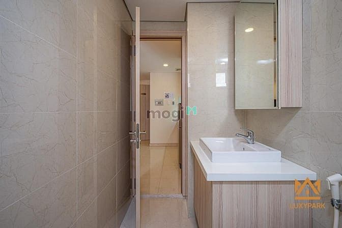 Hình ảnh CHDV CAO CẤP ban công full nội thất bao các phí THẢO CẦM VIÊN DAKAO