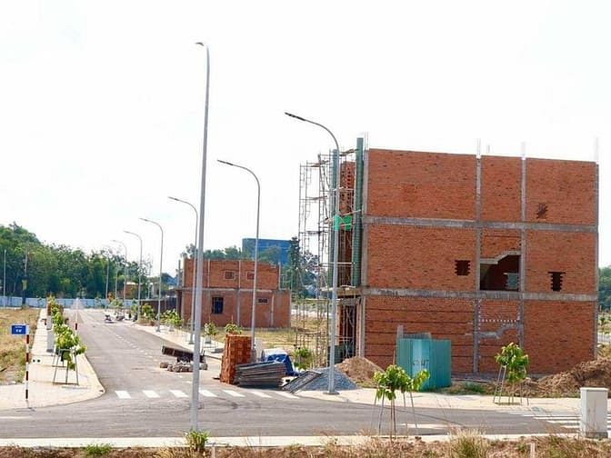 Hình ảnh Đất chợ Bến Cát , Nằm liền kề Khu Hành Chính, xây dựng tự do