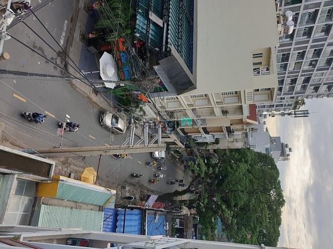 Hình ảnh Phòng máy lạnh, 18m2, gần Lotter Mart, cộng hòa