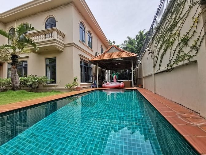 Hình ảnh Biệt thự sân vườn - Nội thất cao cấp tại Thảo Điền 660m2