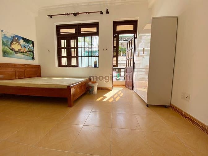 Hình ảnh Thuê phòng trọ gò vấp -ban công -10m2 - full nội thất - Nguyễn Kiệm