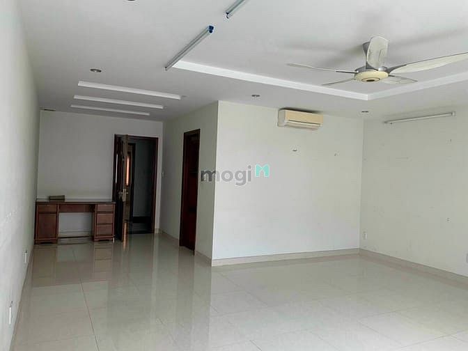 Hình ảnh Cho thuê nhà 79C Bàu Cát, Phường 14, Tân Bình