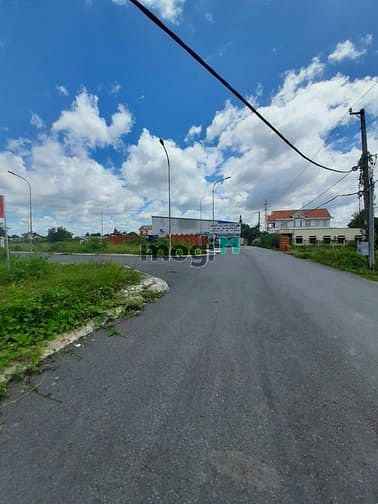 Hình ảnh Chỉ còn 1 Lô giá rẻ nhất KDC Htreal Hoàng Phan Thái - Bình Chánh !
